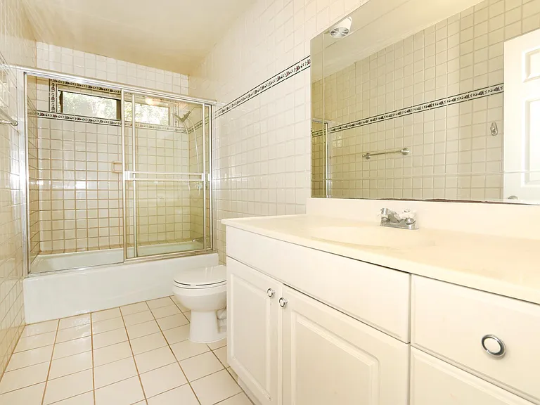 Upstairs Bath
