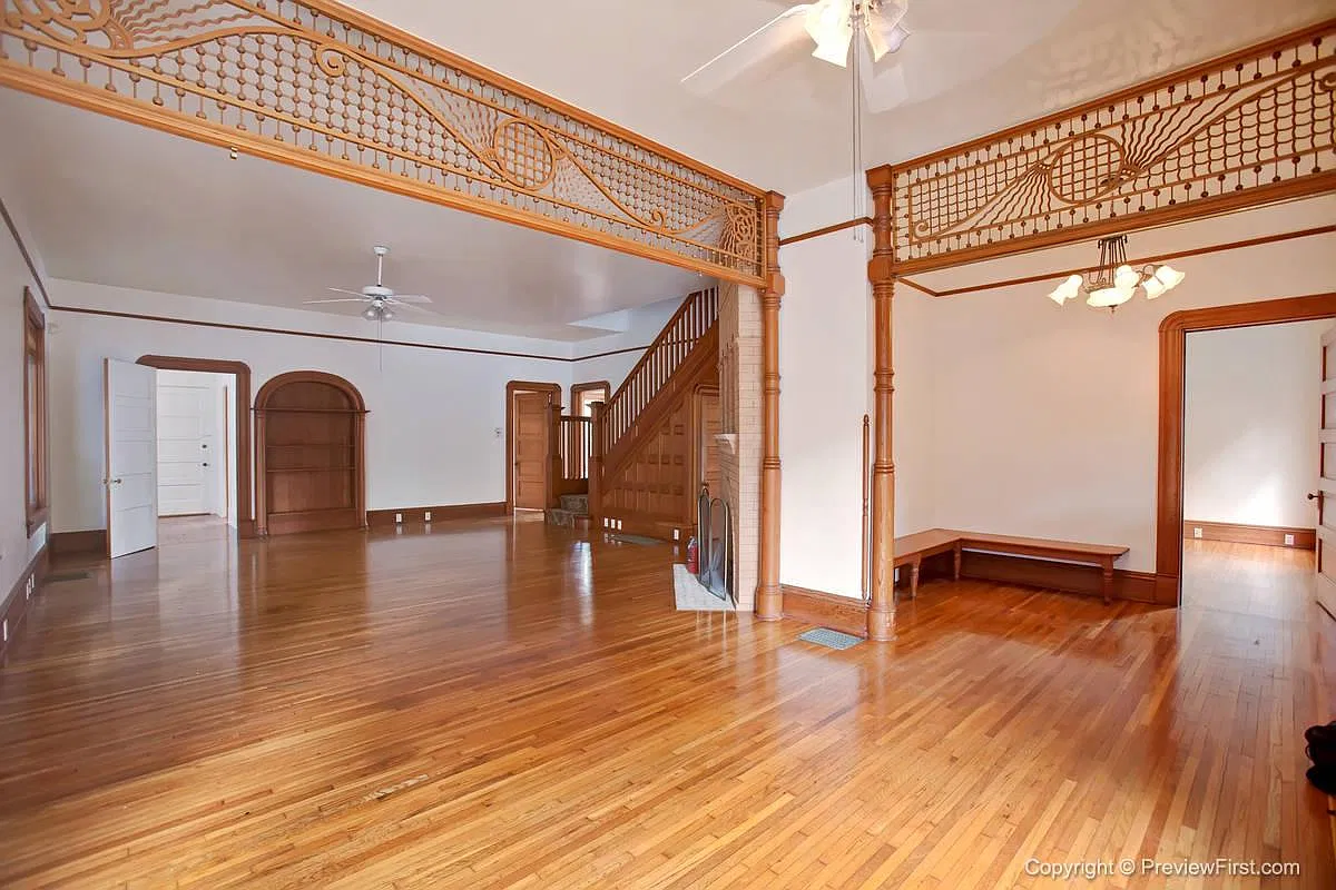 2 bed, 1600 sqft, $3,100 — Photo 3