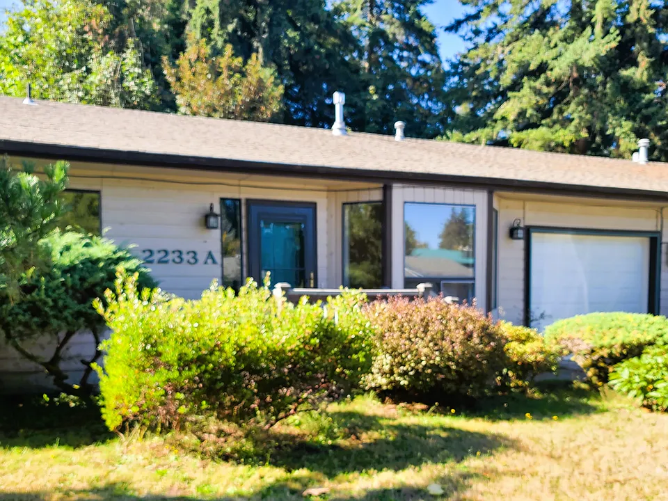 McIver Ct SW