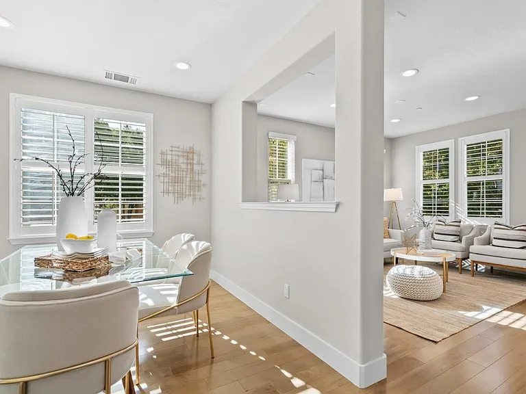 Laird Cir — Photo 13