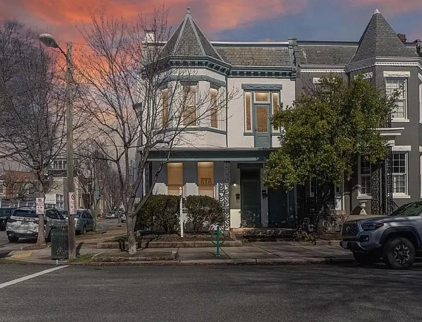 Building Photo - 1622 Hanover Ave #B