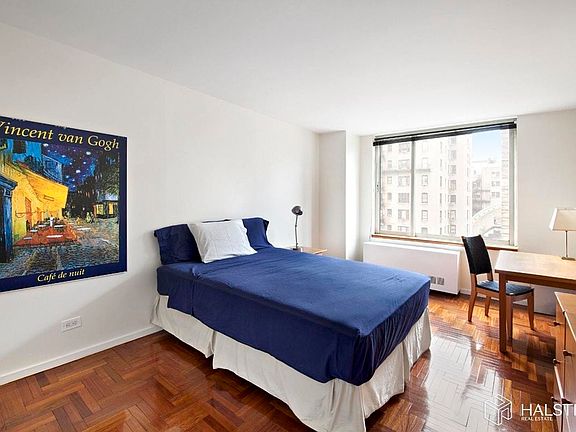 3rd image of 2373 Broadway APT 728
