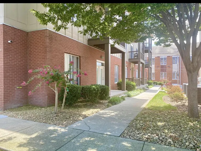 863 Flynn St #204 — Photo 12