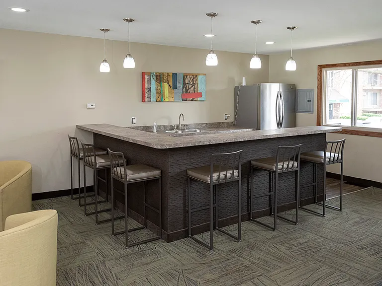 River Pointe — Photo 11