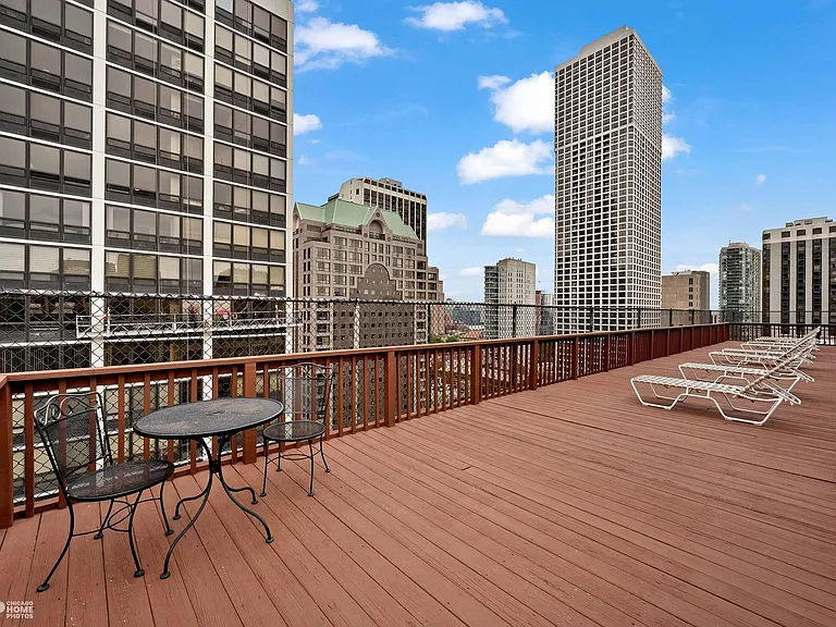 33 E Cedar St #3H — Photo 22