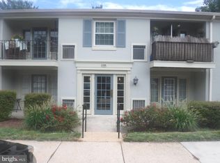 8358 Dunham Ct #622, Springfield, VA 22152