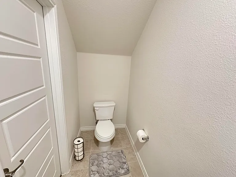 809 Lone Rock Dr — Photo 10