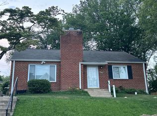 10111 Crestwood Rd, Kensington, MD 20895