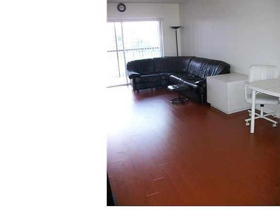 4th image of 2222 N Cypress Bend Dr APT 402