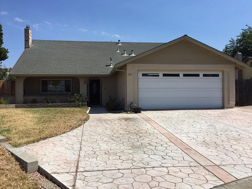 1st image of 3924 Picardy Place Ct