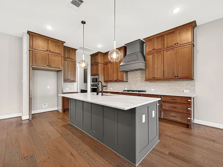 1635 Delta Oaks Dr — Photo 16