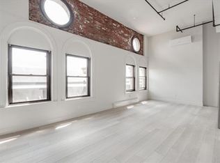 105 William Street, New Bedford, MA 02740