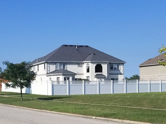 3rd image of 4851 Dartry Dr