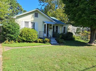 1012 W Center Ave, Searcy, AR 72143