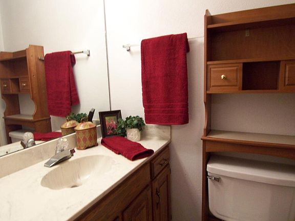 2 Baths