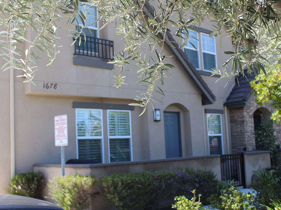 1st image of 1678 Heywood St Unit B