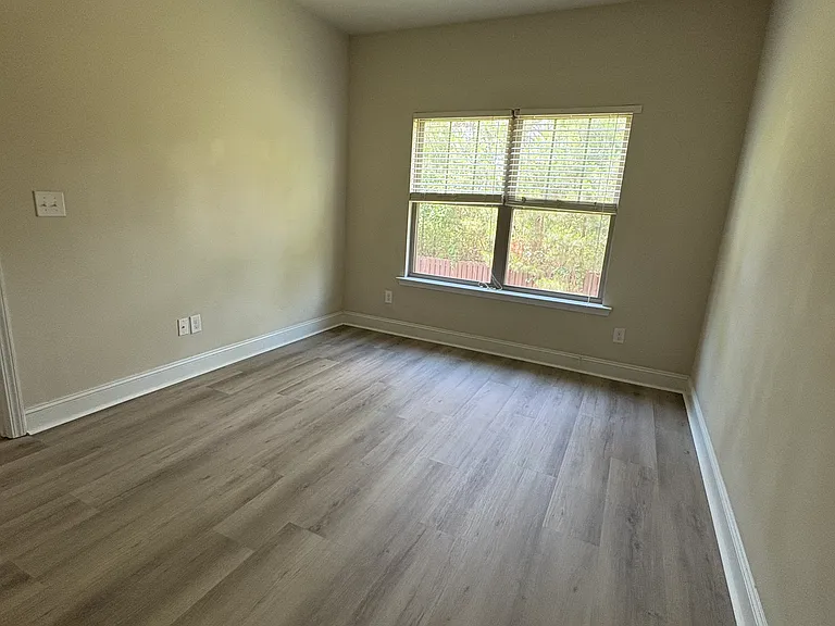 505 Cranberry Cir — Photo 19