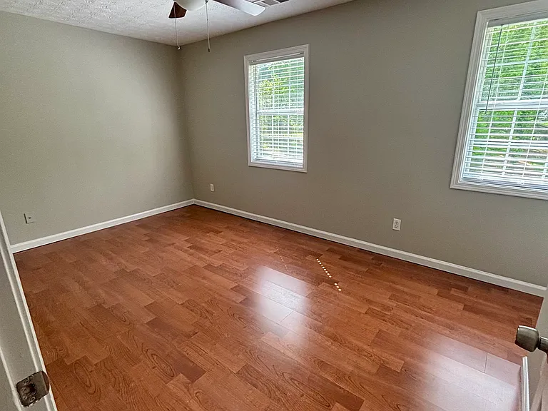 154 Saint Anthony Dr — Photo 16