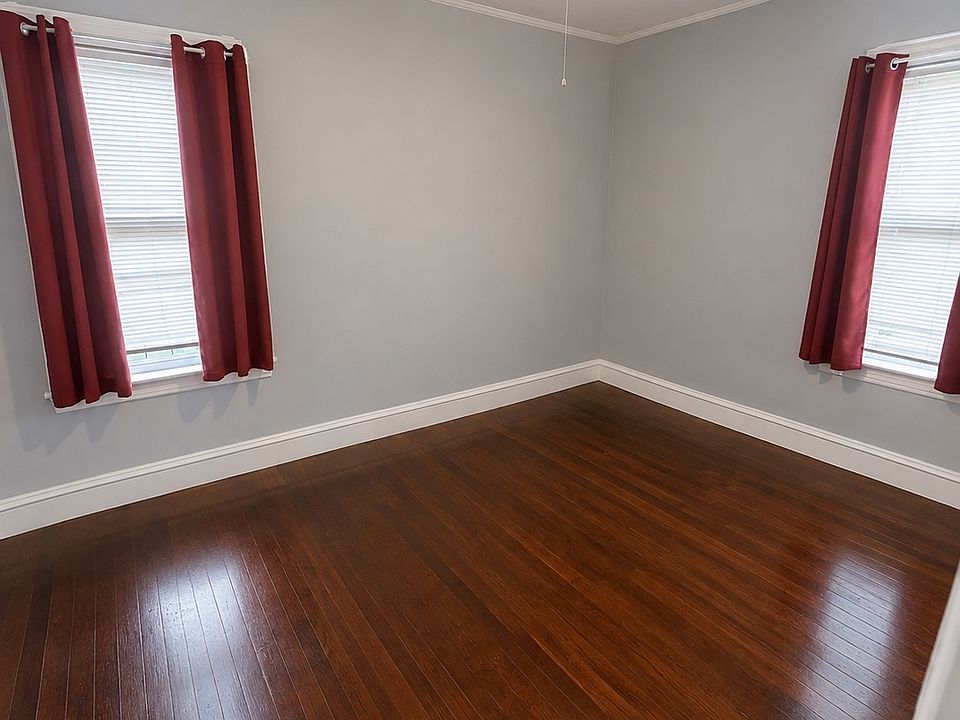 2nd image of 646 Birch St #2