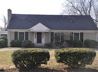 2512 Rudy Ln, Windy Hills, KY 40207