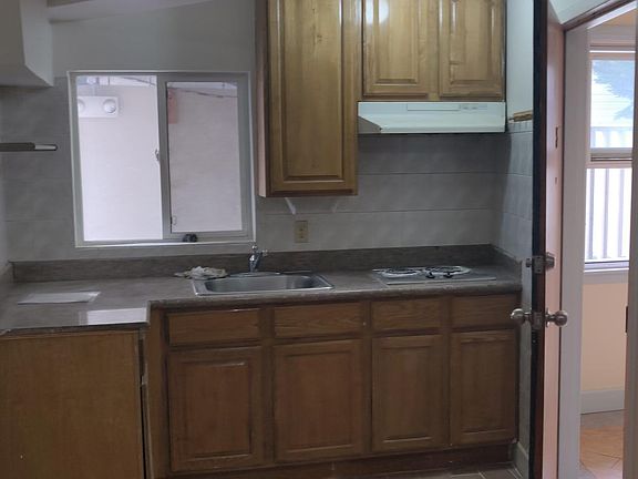 2nd image of 535 Columbus Ave APT 5