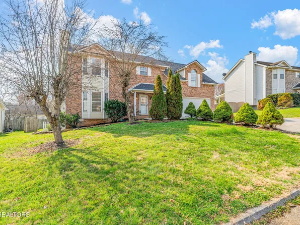 522 Bushwood Dr, Knoxville, TN 37918