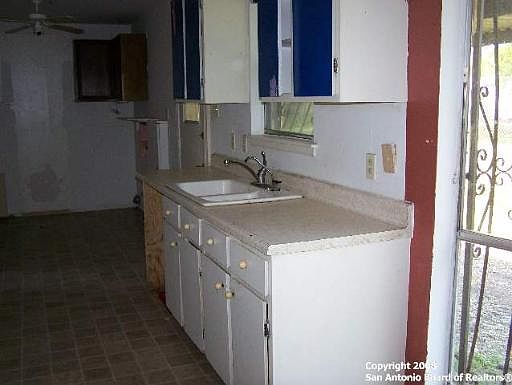 4th image of 8727 CAPE VALLEY DR