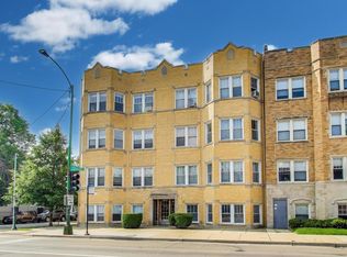 4201 W Addison St #2B, Chicago, IL 60641