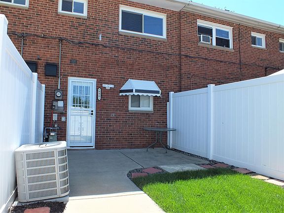 4th image of 59900 Glenway Dr