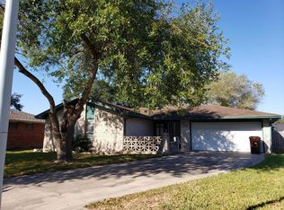 1718 Calvin St, Kingsville, TX 78363