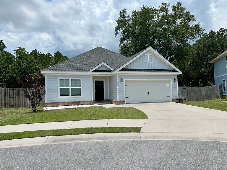 3169 Heritage Oaks Cir — Photo 1