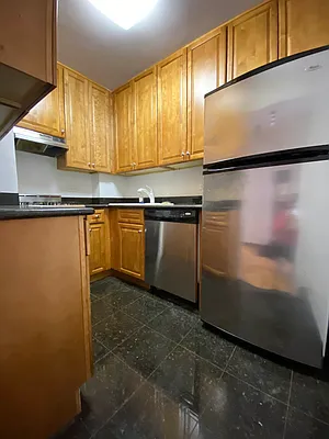 Rented by Bond New York | media 14