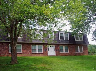 100 Gettysburg Rd, Belleville, IL 62226