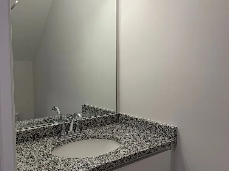 933 & 935 Rodeo Ct — Photo 20