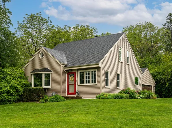 640 Crystal LANE, Elm Grove, WI 53122