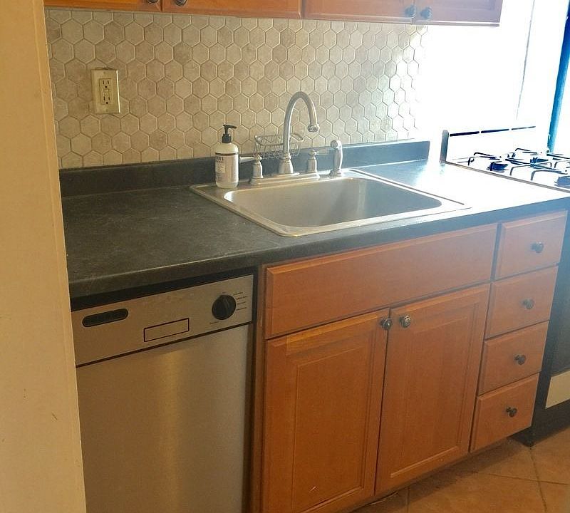 1st image of 446 E 85th St APT 5B