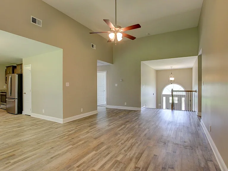 1121 Cardinal Creek Dr — Photo 87