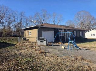 2303 Kay Dr, West Plains, MO 65775
