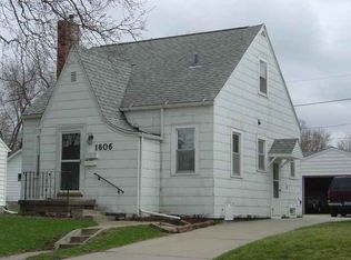 1606 Forest Ave, Waterloo, IA 50702