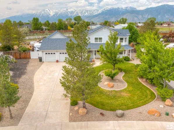 1131 Country Club Dr, Minden, NV 89423
