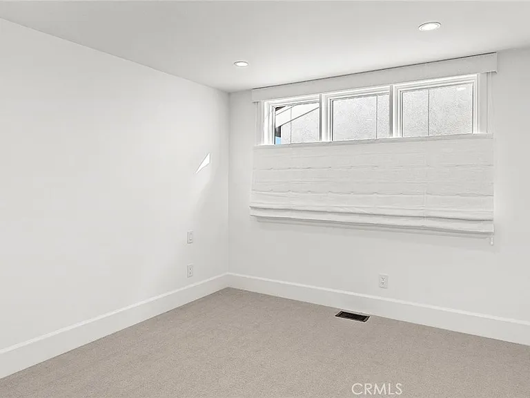 709 Marigold Ave — Photo 25