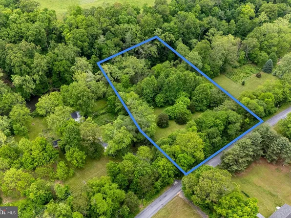 0 Stoney Creek Rd, Edinburg, VA 22824