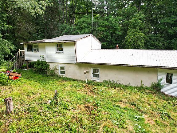 3rd image of 7558 S County Road 200 E