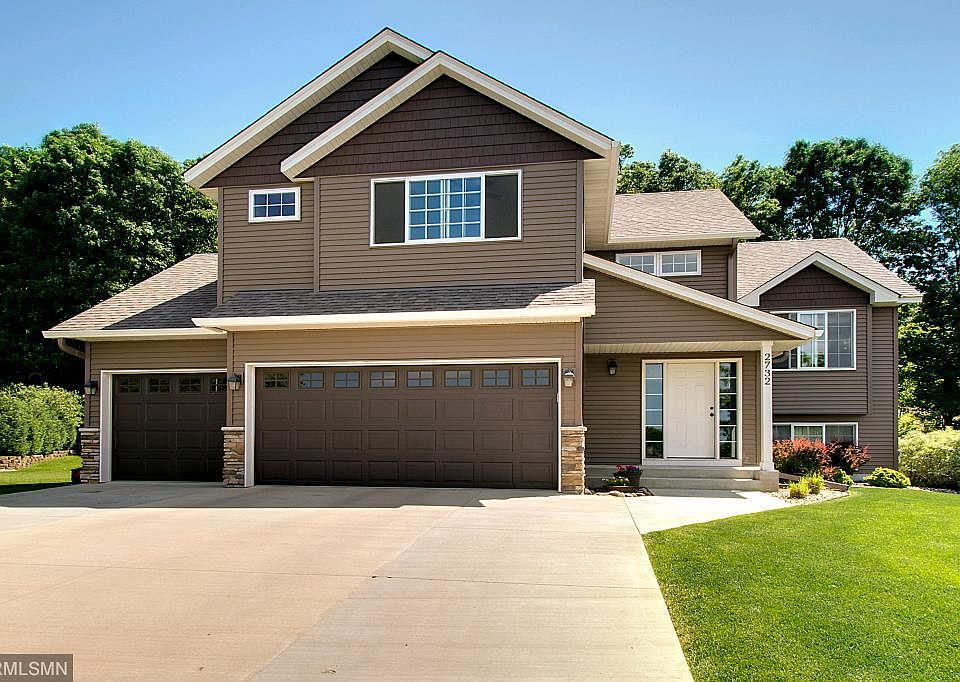 1st image of 2732 Oak Lawn Dr