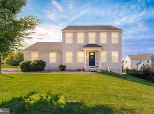 3910 E Sloway Cir, York, PA 17402