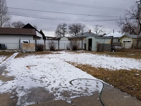 5th image of 700 S Prairie Ave