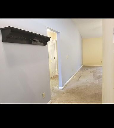 4th image of 7248 Longhorn Cir S
