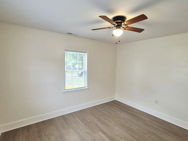 115 Slagle Ave — Photo 26