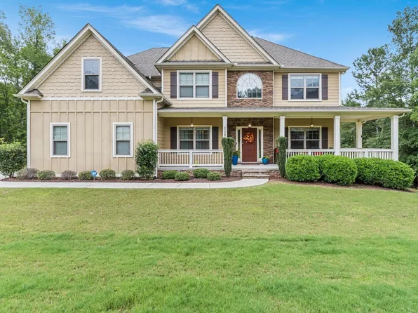 119 Blossom Ln, Newnan, GA 30263