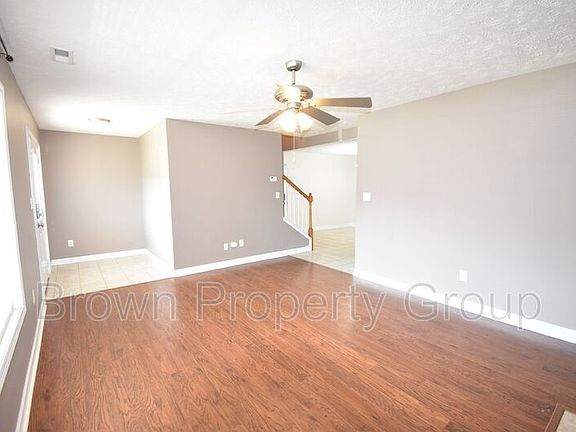 4th image of 165 Pender Rd